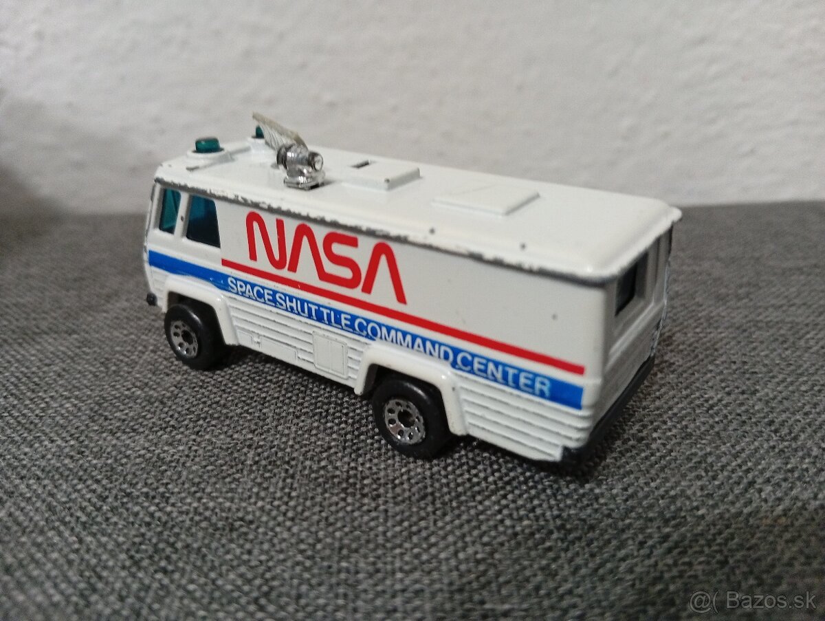 Matchbox NASA dodávka Command Vehicle - 4