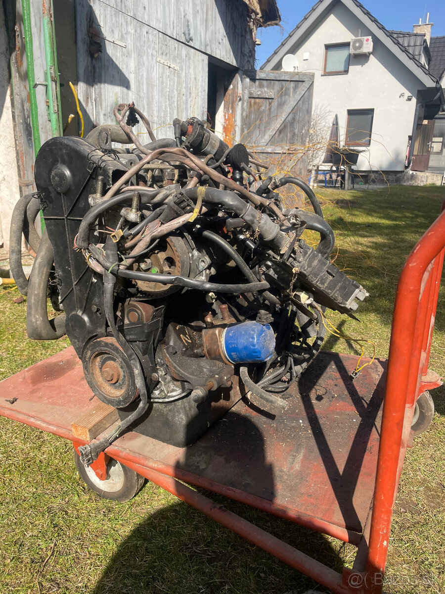 🚗 Predám motor Peugeot / Citroën 1.9 D - 4