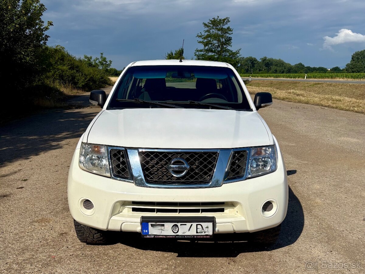 Nissan Navara D40 2,5 dCi - 4