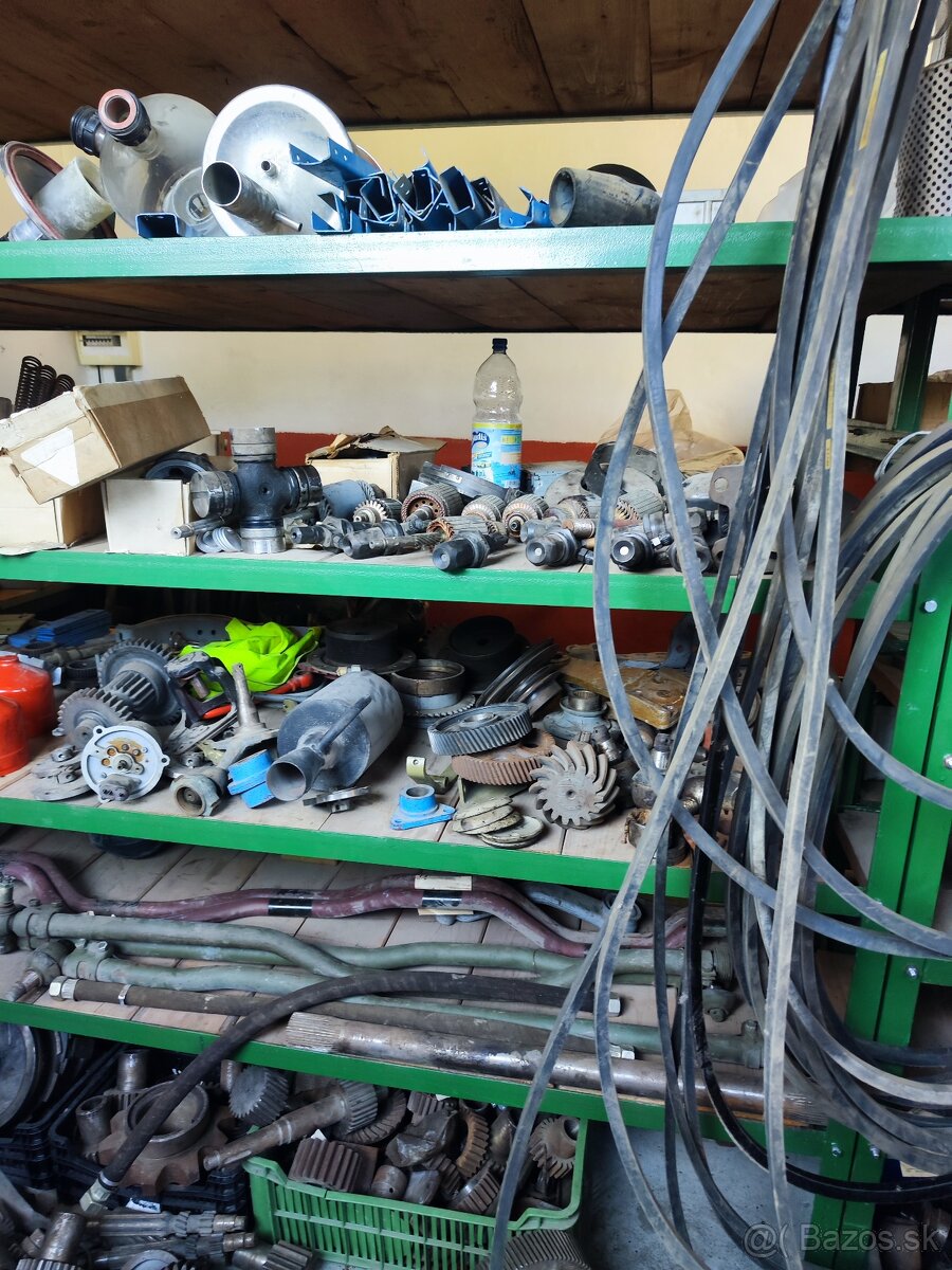 Náhradné diely - 4