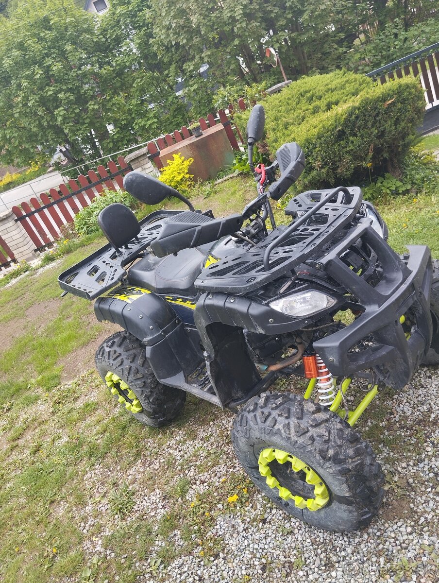 Predám štvorkolku Hummer 250 xtr