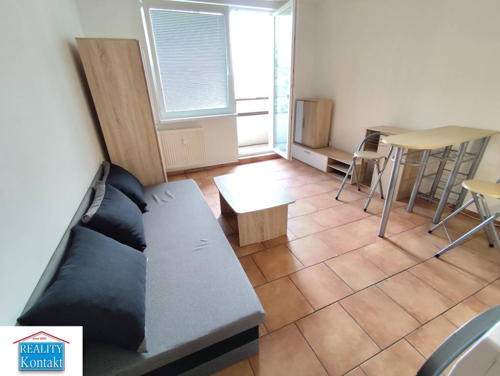 Na prenájom garsónka - Nové Zámky - 4