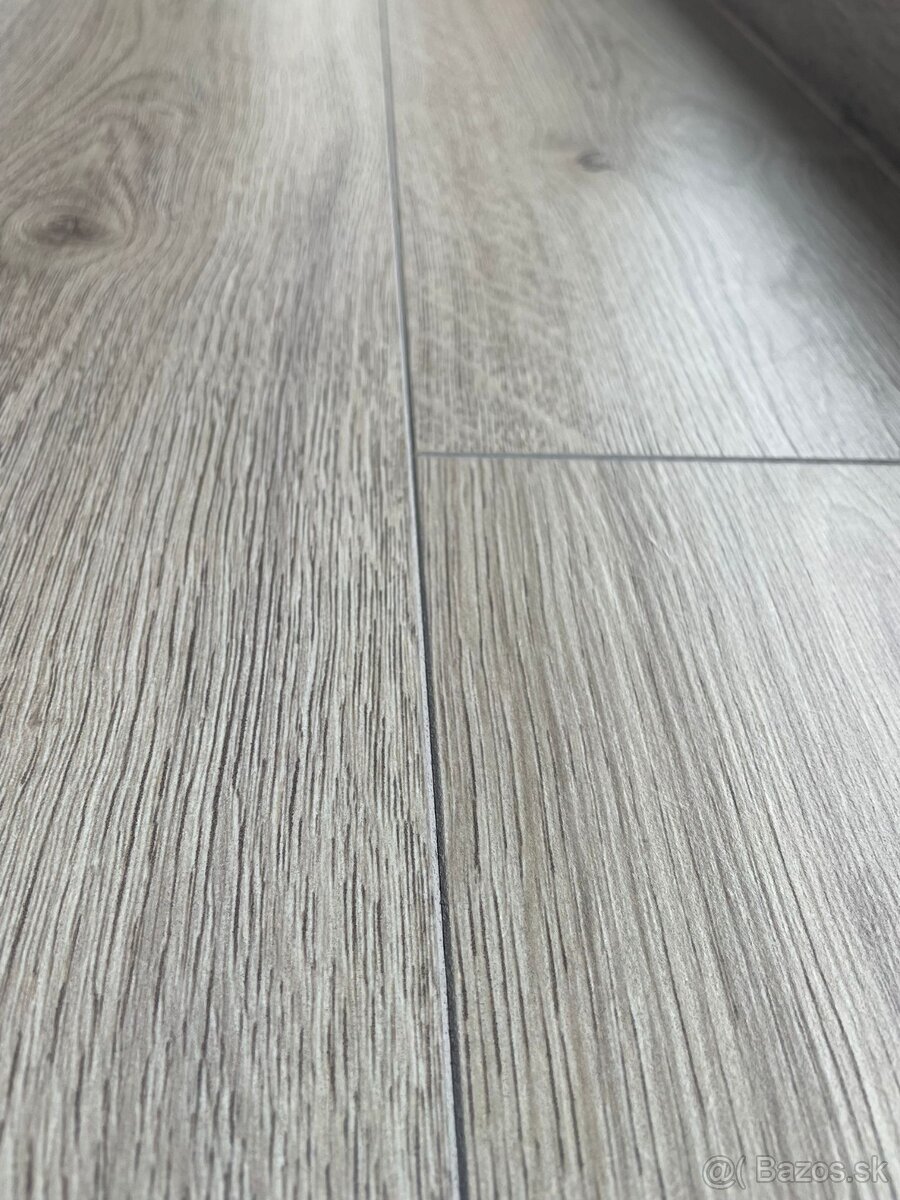 Kronotex D3126 Trend Oak Grey – laminátová plávajúca podlaha - 4