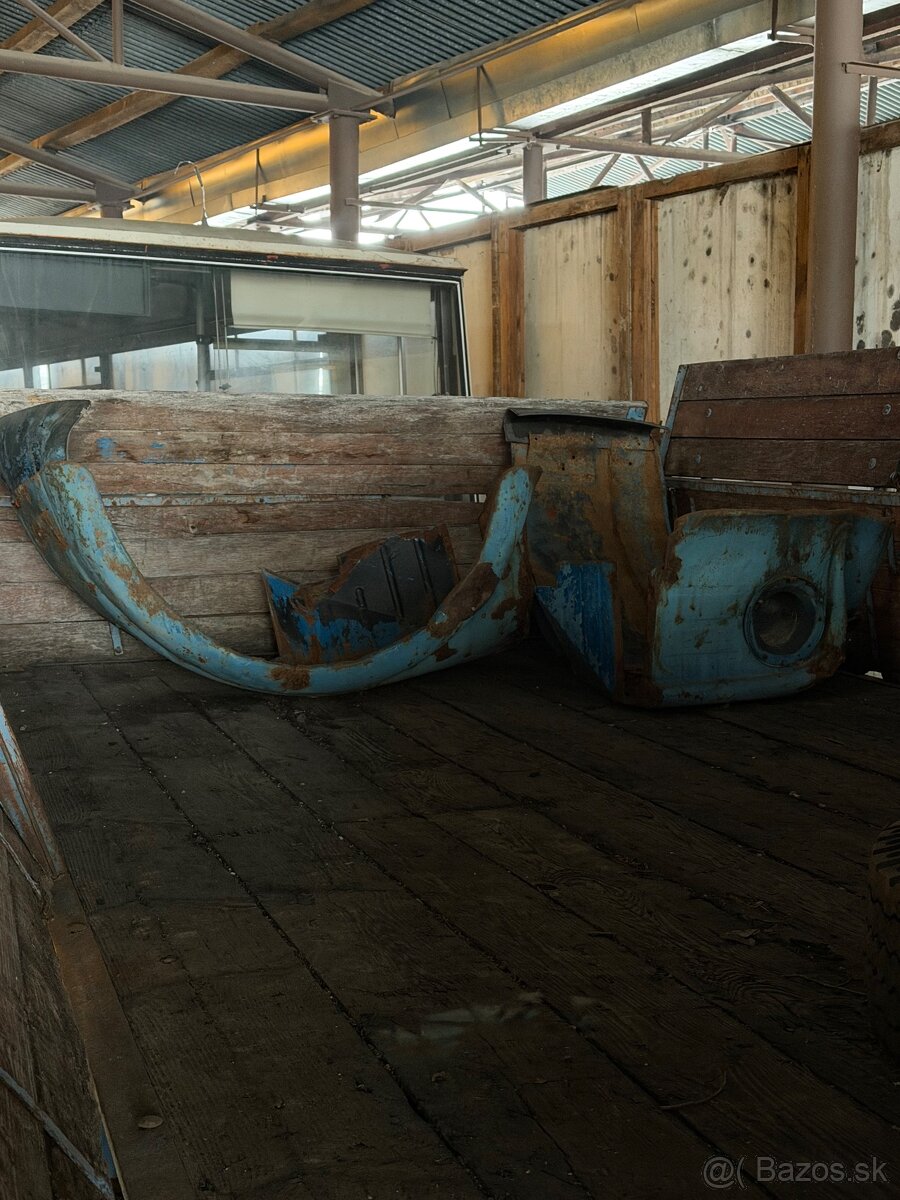 Praga s5t dlhy valnik - 4