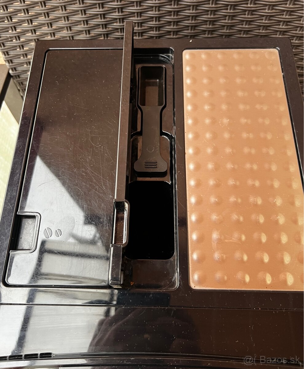 Kávovar Delonghi Perfecta - ESAM 5500 - 4