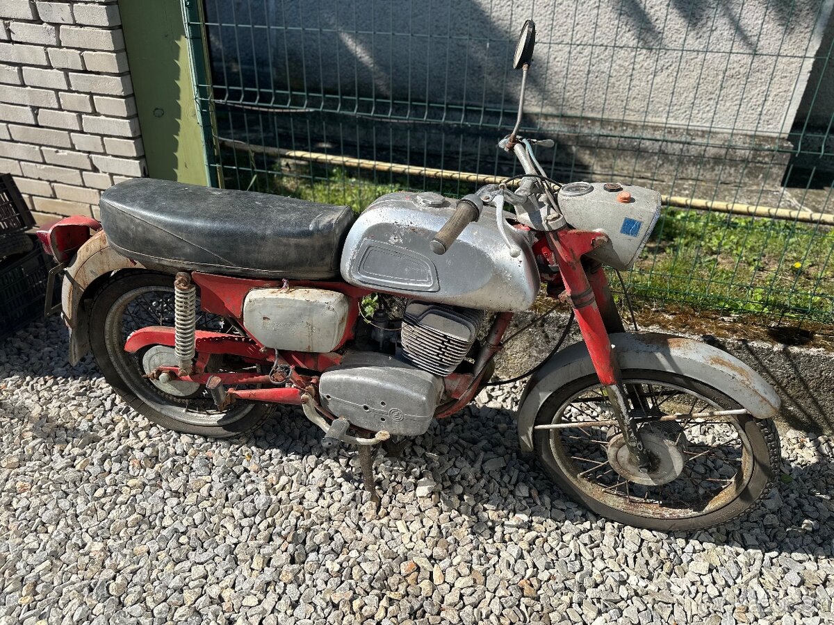 Cz 175 / 477 - 4
