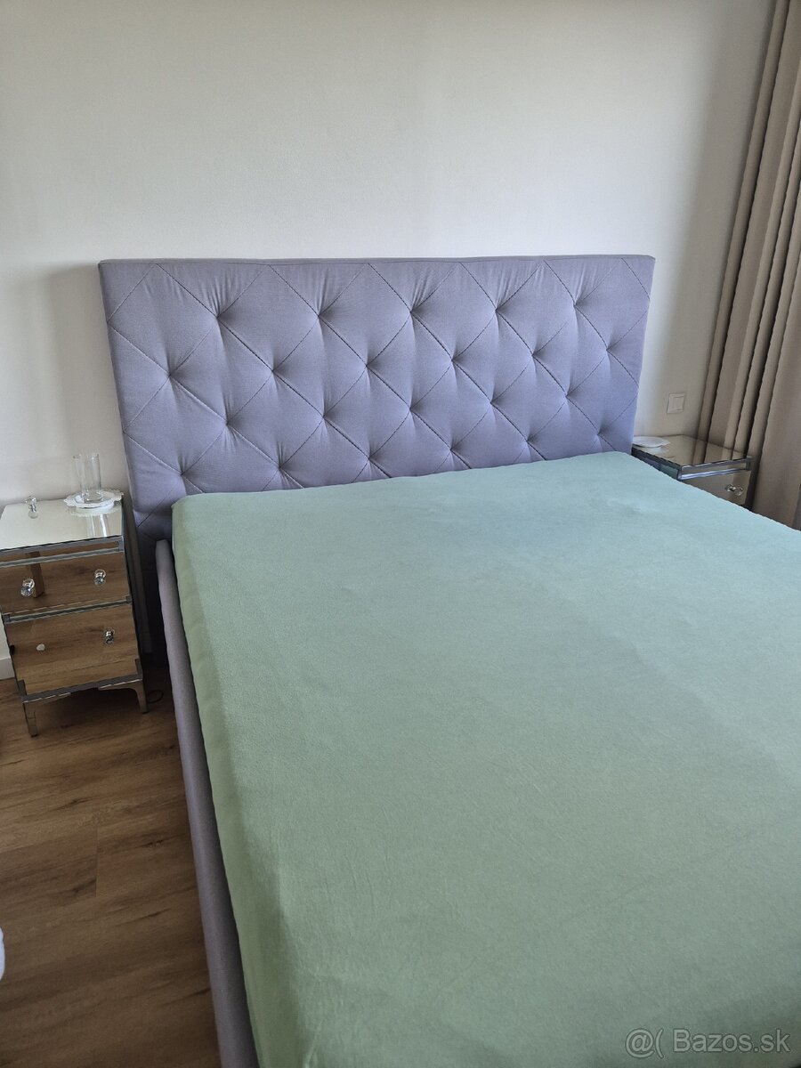 Manželská čalúnená posteľ 180x200 s úložným priestorom - 4