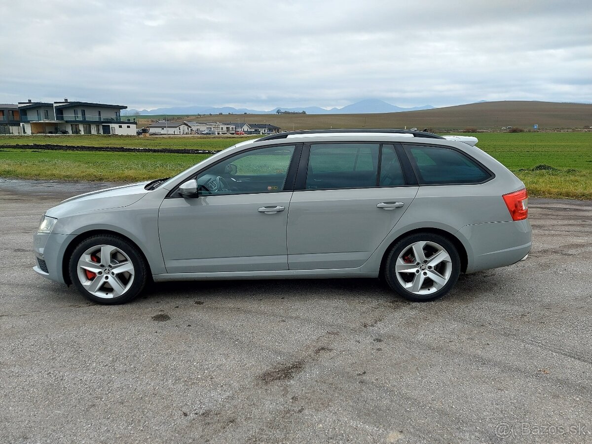 Škoda Octavia Combi 2.0 TDI DPF RS DSG - 4
