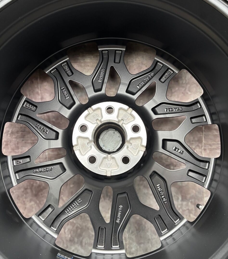 Originál zimní sada Mazda CX-60 235/50R20 - 4