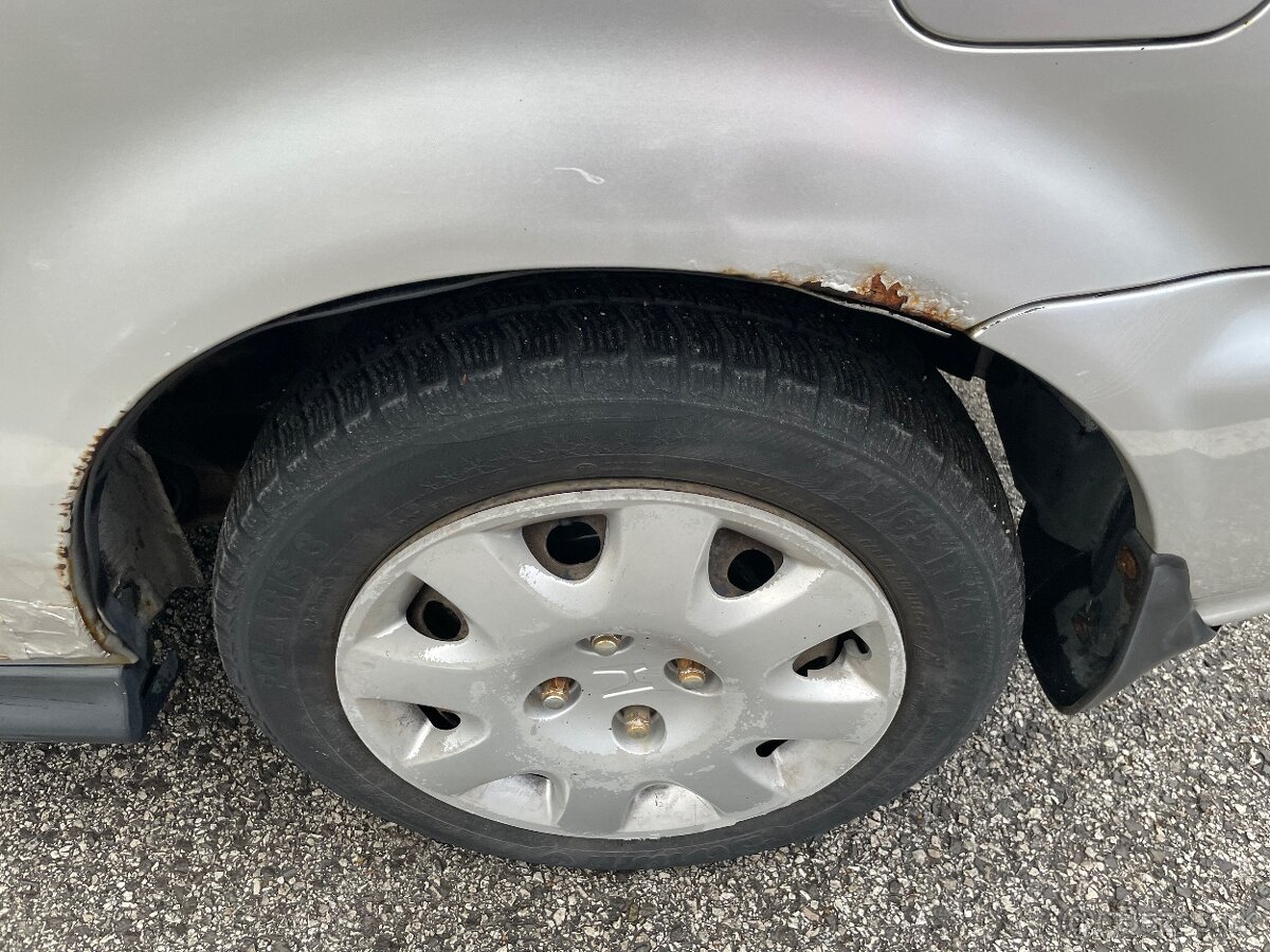 Honda civic 6g 1.4 automat - 4