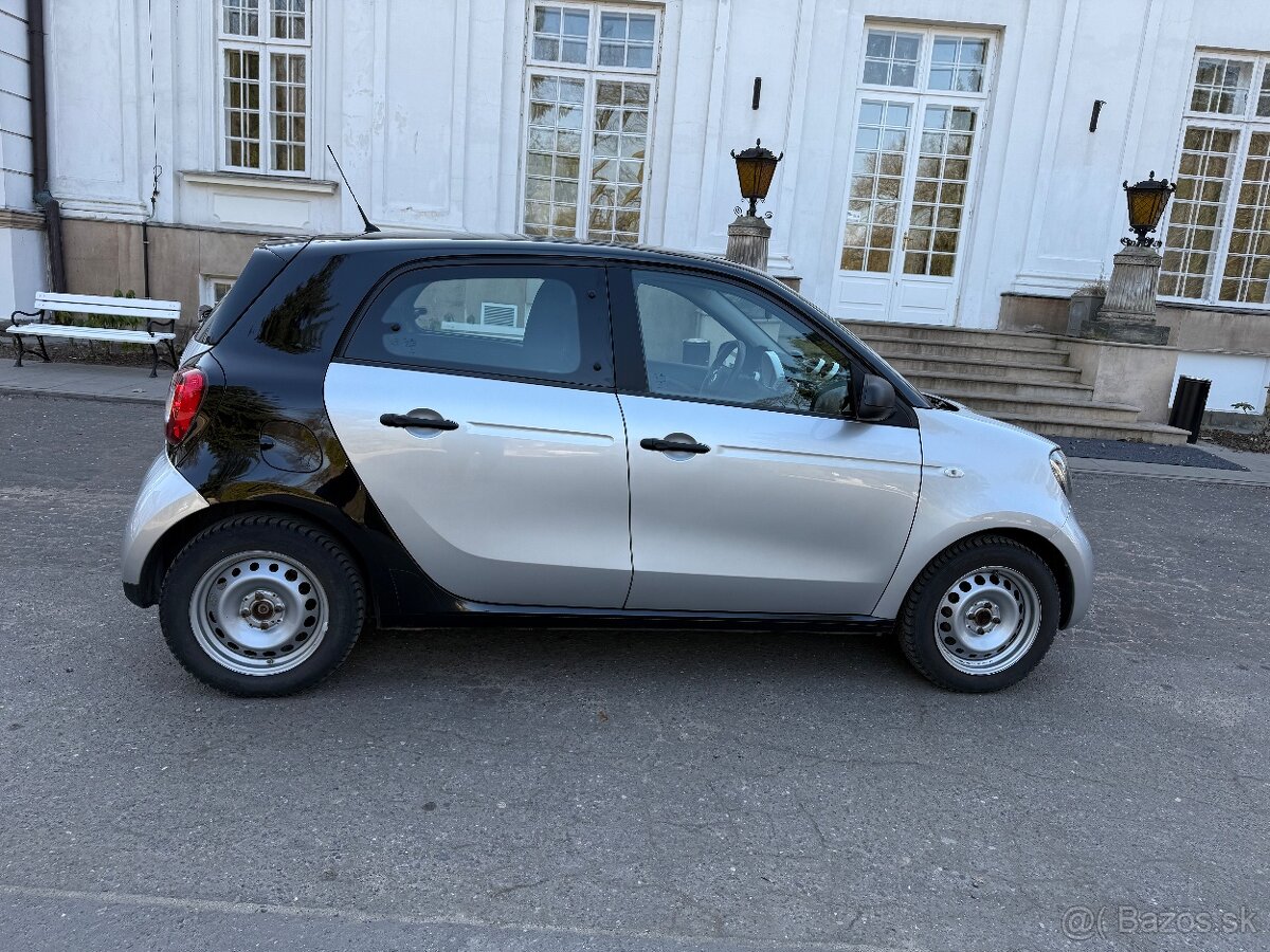 Smart ForFour - 4