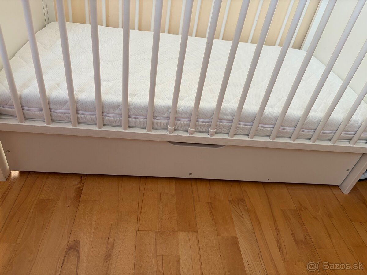 Detská postieľka KLUPS Marsell s uložným boxom a matracom - 4
