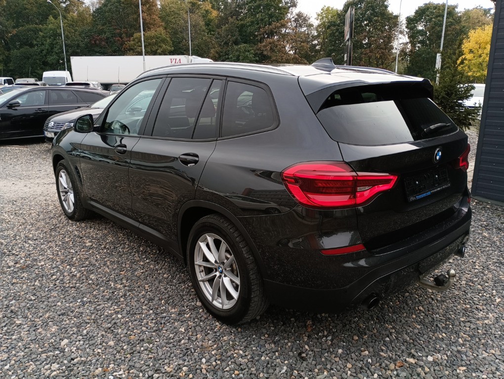 BMW X3 xDrive30d Luxury Line A/T - 4