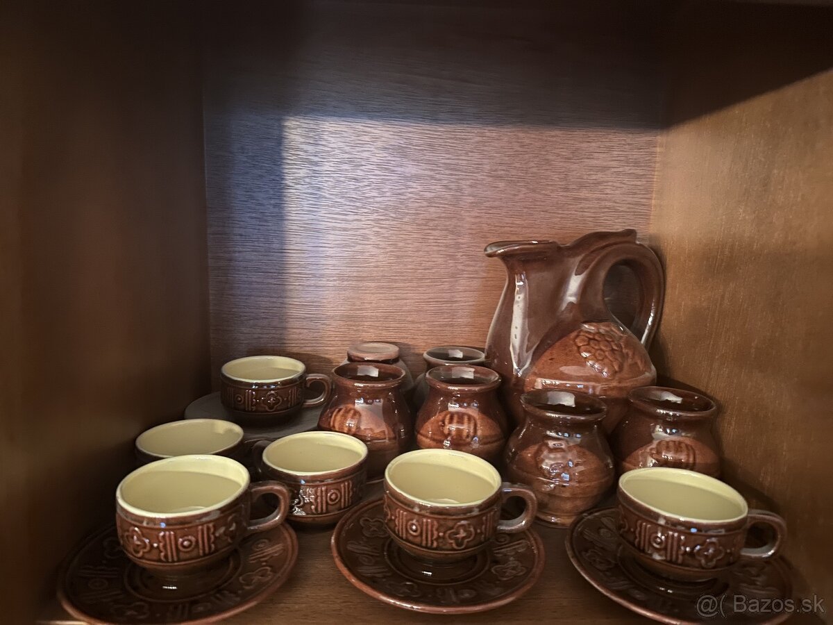 hrnčeky/poháre/keramické súpravy/čínsky porcelán - 4