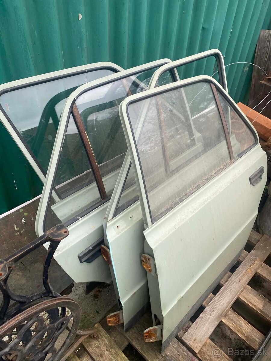 Diely Škoda 120 - 4