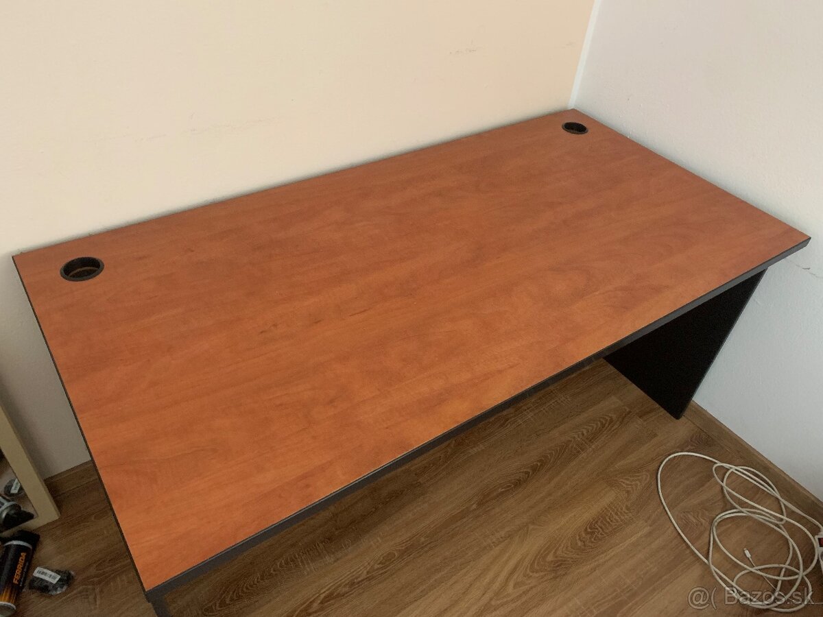 Veľký kancelársky stôl - 4