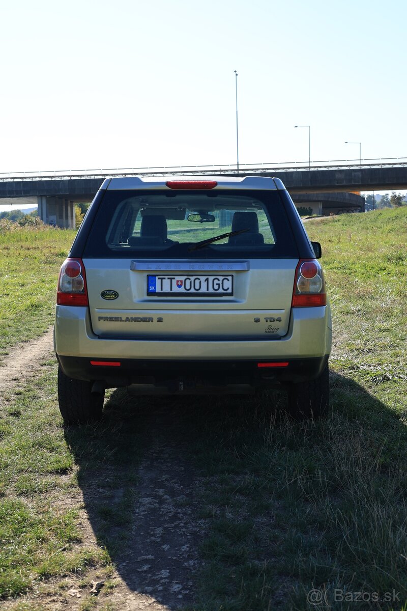 Land Rover Freelander 2 - 4