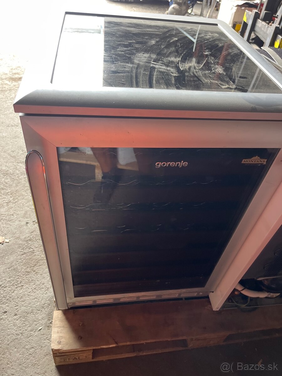 Chladnička mala , vinotéka Gorenie a 2 platničkami - 4