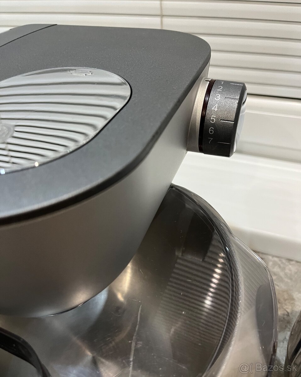 Bosch MUM 56Z40 900W kuchynský robot - 4