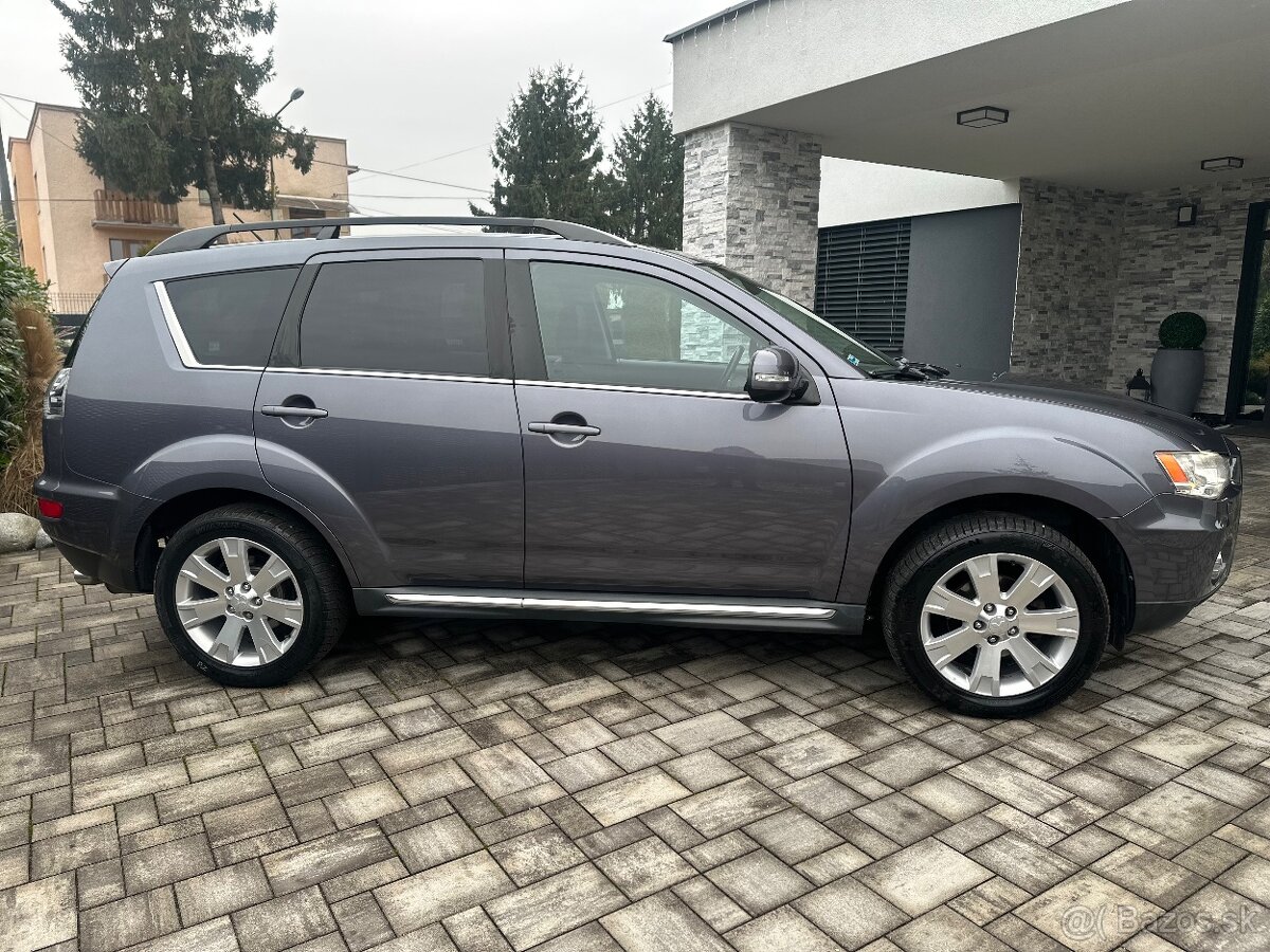 Mitsubishi Outlander 2.2 DI-D 130kw 2012 Klima BI-XENON PDC - 4