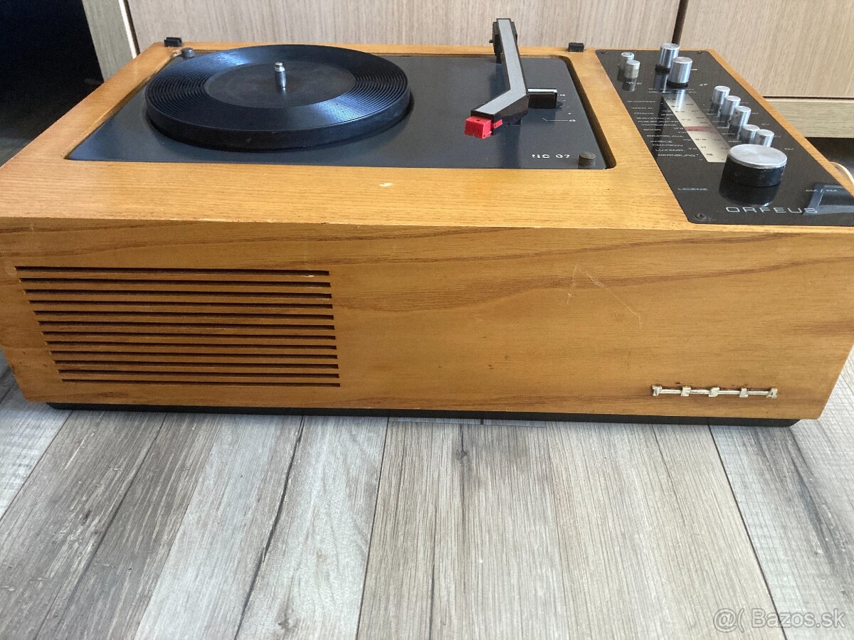 retro rádiogramafón TESLA - 4