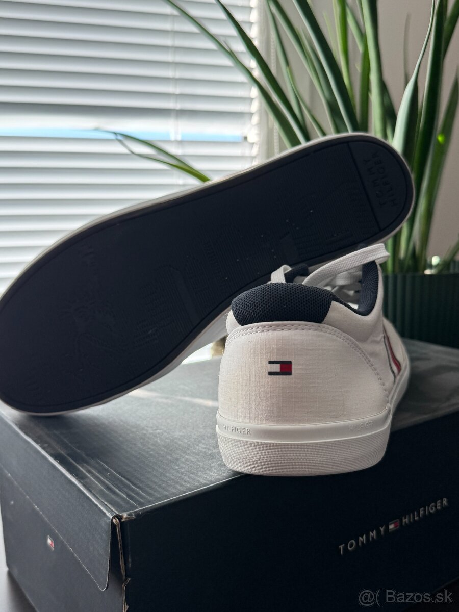 Tommy Hilfiger tenisky - biele - 4