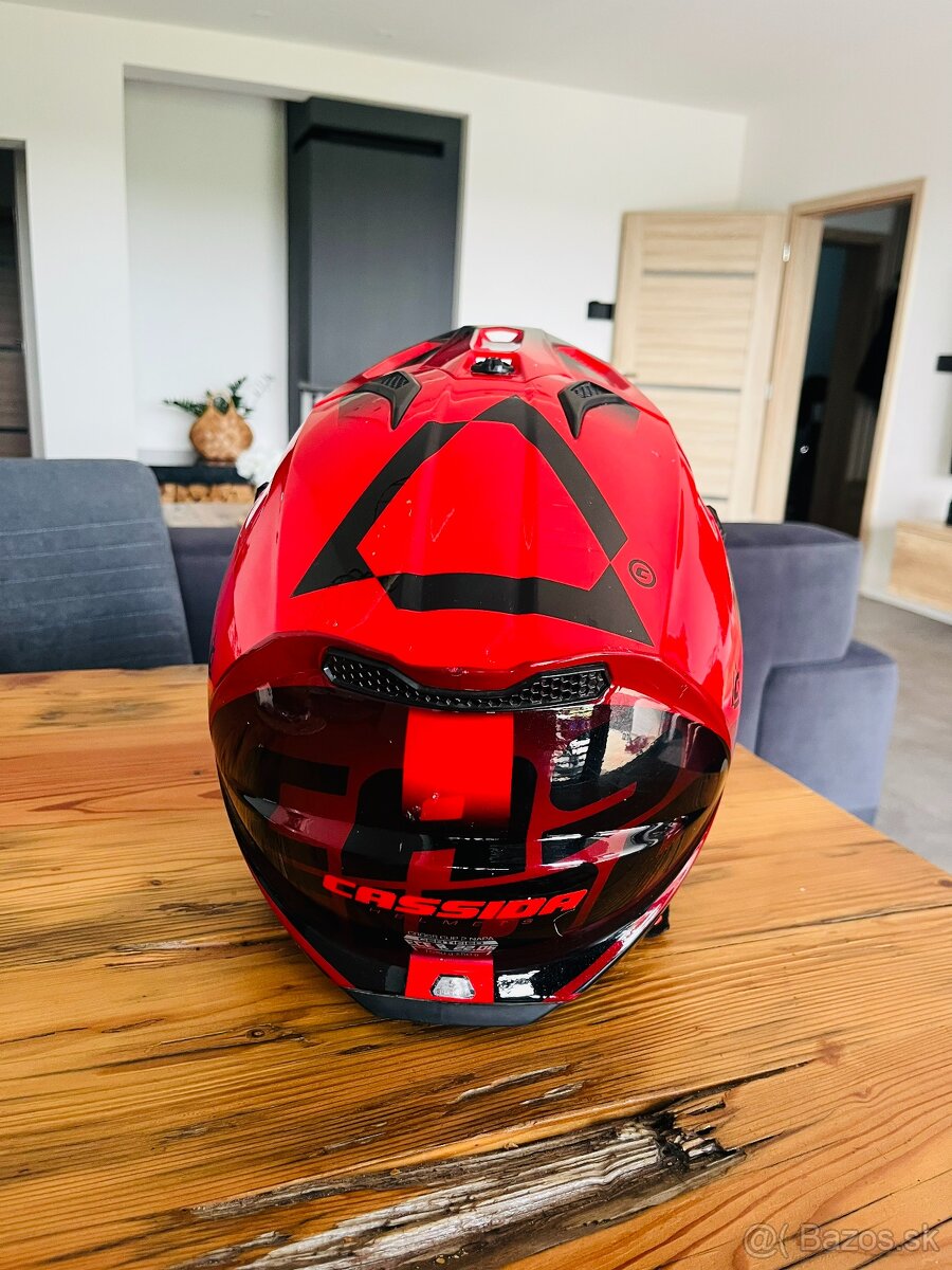 Prilba Cassida červená perleť - 4