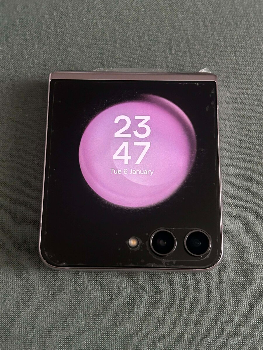Samsung galaxy z flip 5 - 4
