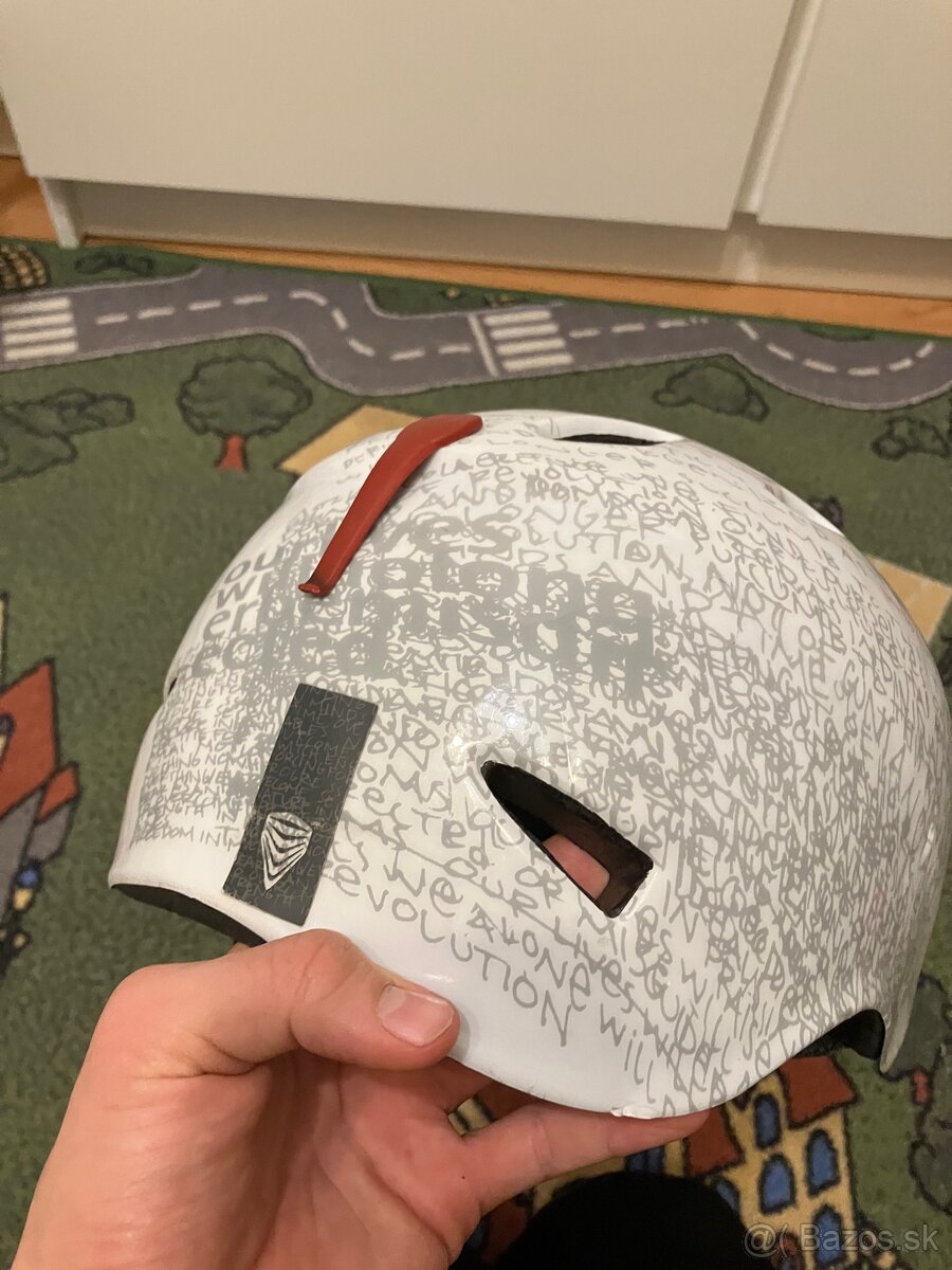 Lyziarska prilba burton red - 4