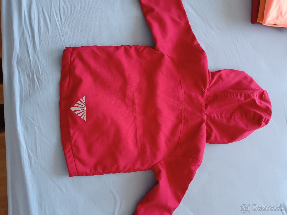 Prechodná červená bundička - 98 - 4