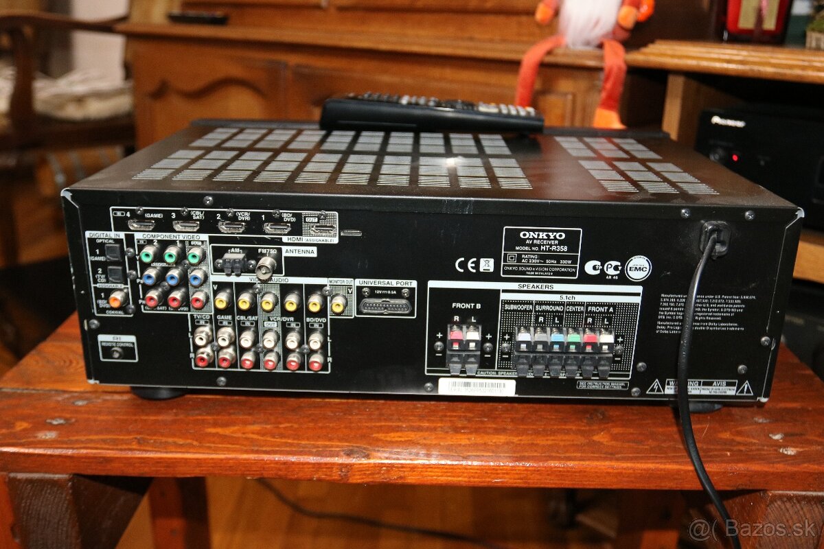 Onkyo HT-R358 - 4