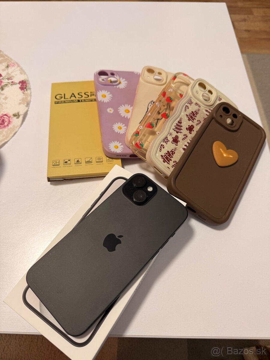 iPhone 15 plus - 4