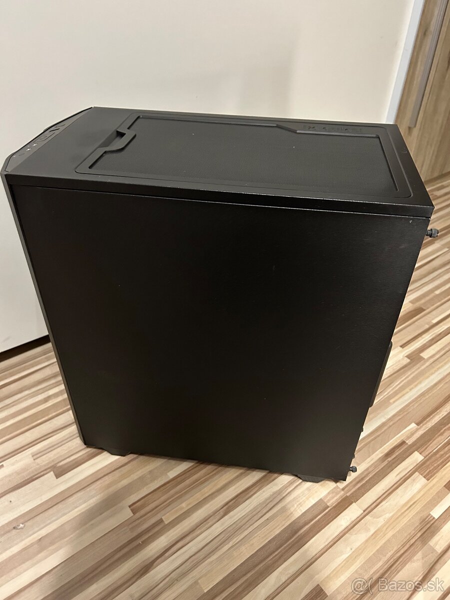 Predám PC skrinku be quiet Pure Base 500DX – čierna - 4