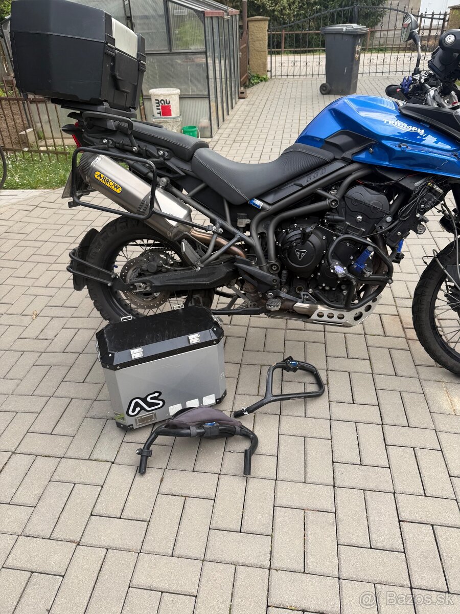 Triumph Tiger 800XCx - 4