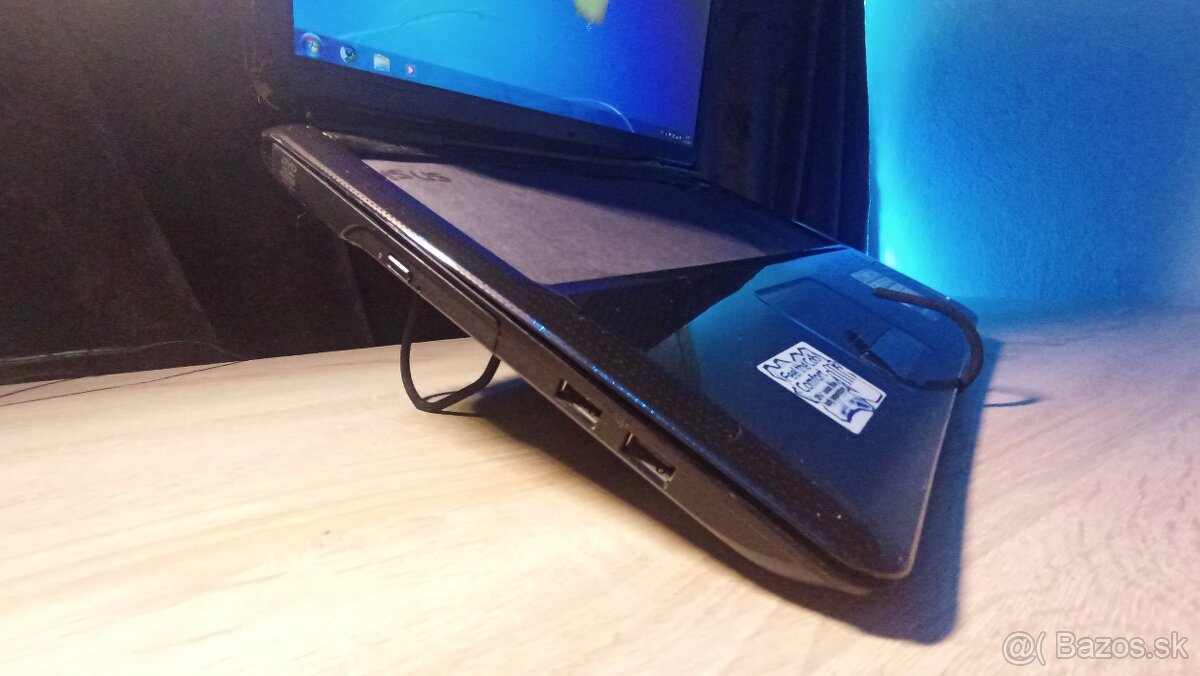 ASUS K50IJ - funkčný - 4