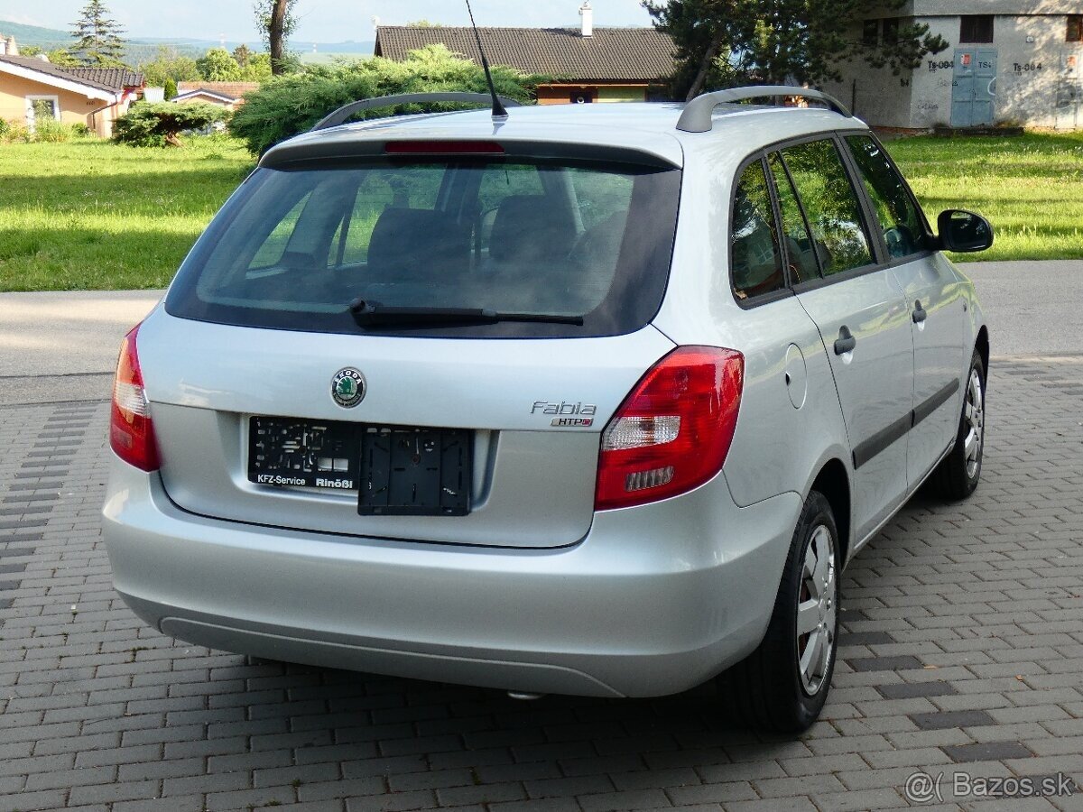 Škoda Fabia II Combi 1,2 12V - 4