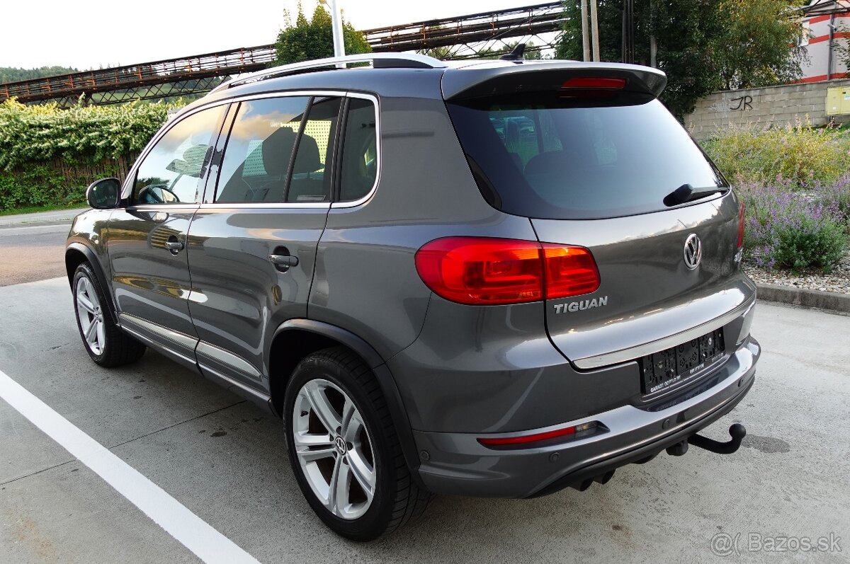 VW Tiguan 2.0 TDI 4x4 R-Line Exclusive -- 156 000 km - - 4