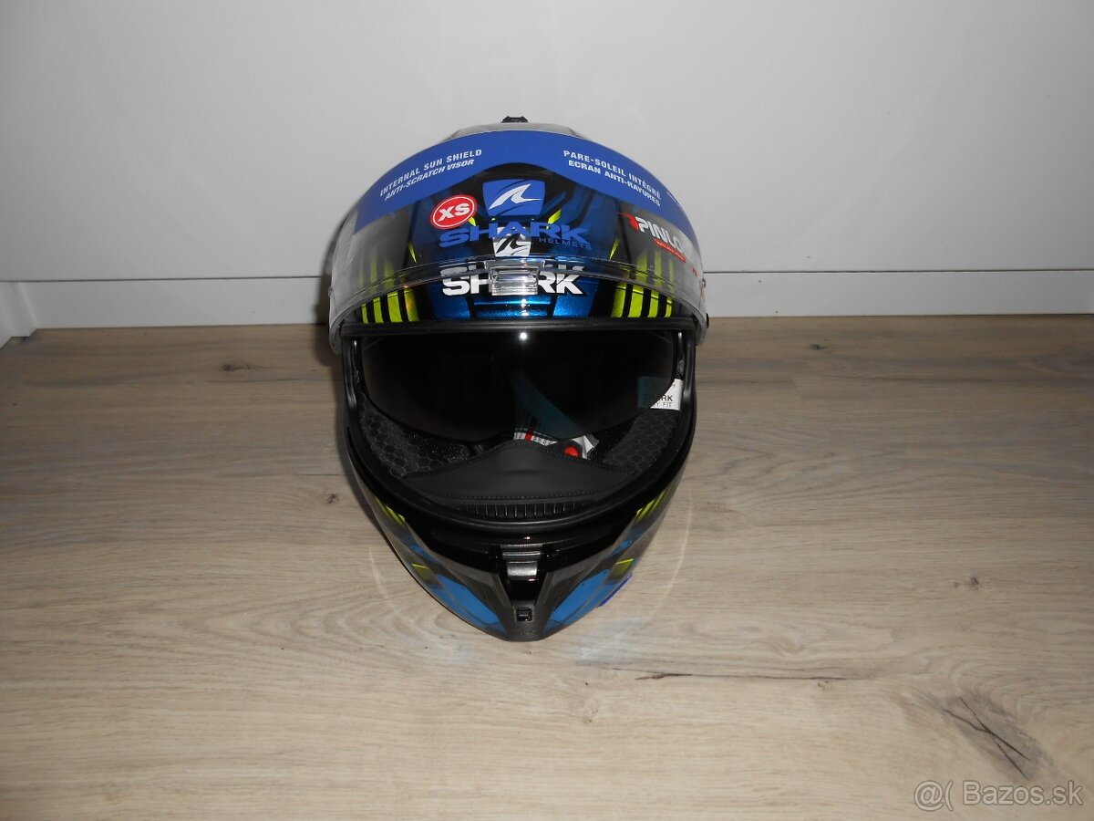 Predam krasnu novu moto prilbu znacky SHARK SPARTAN GT REPLI - 4