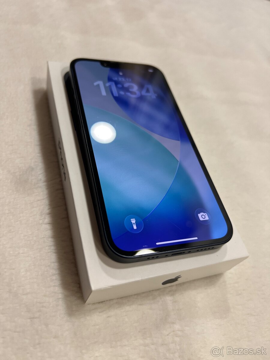 Apple iPhone 13 128GB - 4