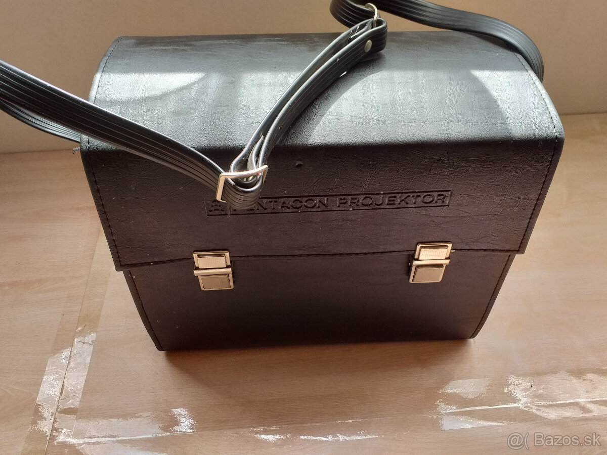 Diaprojektor PRAKTICA 150A - 4