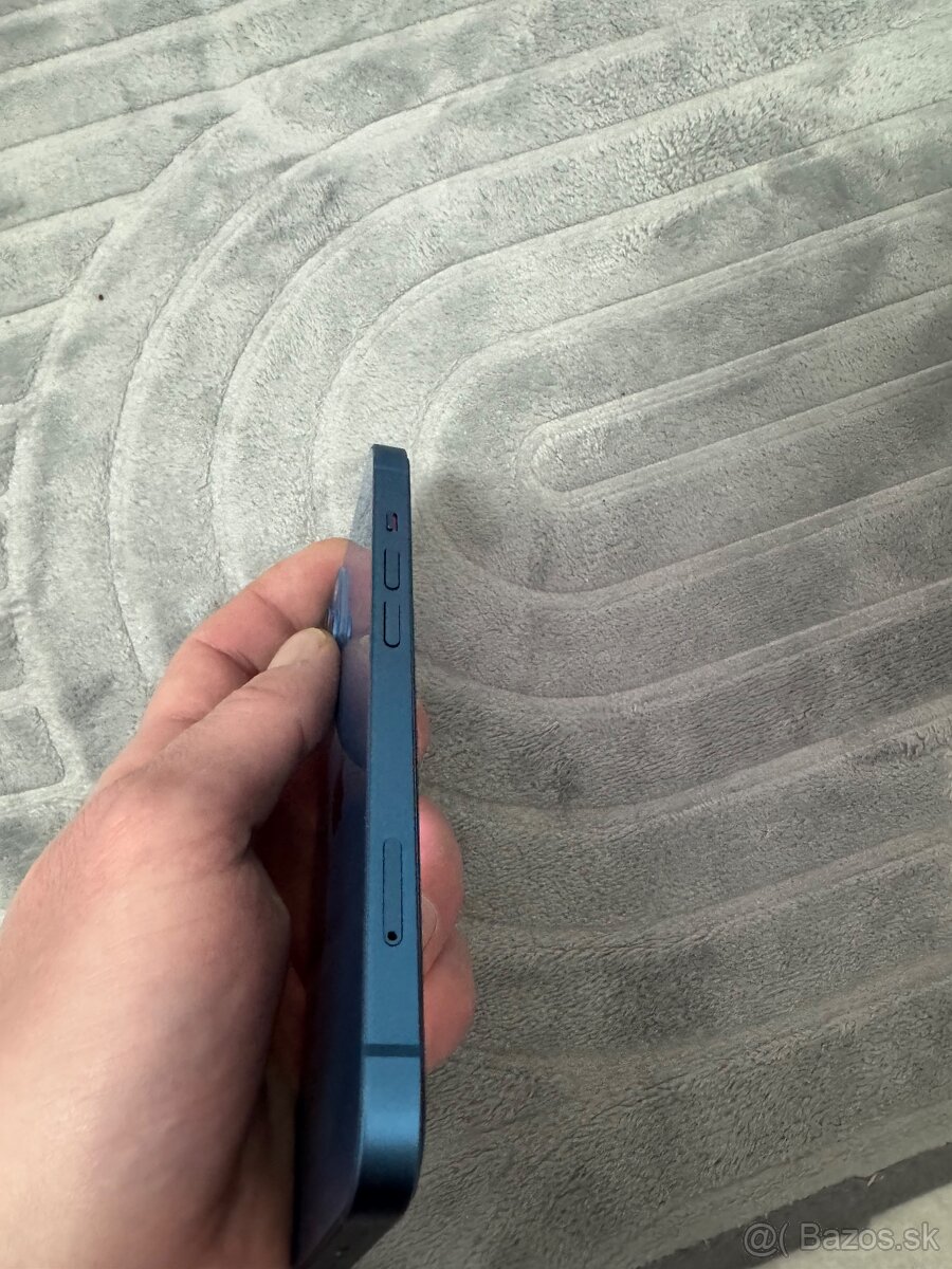 Apple iPhone 13 128GB - 4