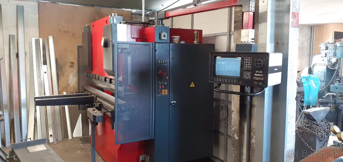 Ohraňovací lis HOL 63/2000 - 4