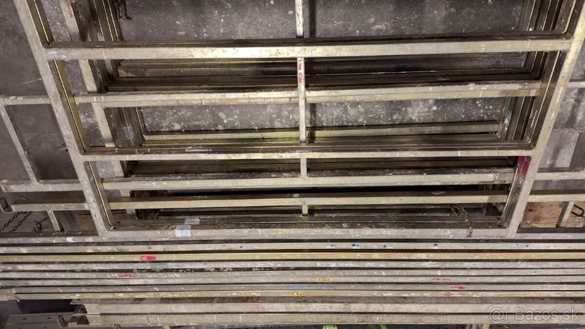 Oceľové pojazdné lešenie výška 8m - 4