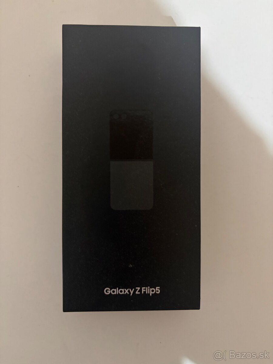 Predám Samsung galaxy z flip 5 - 4