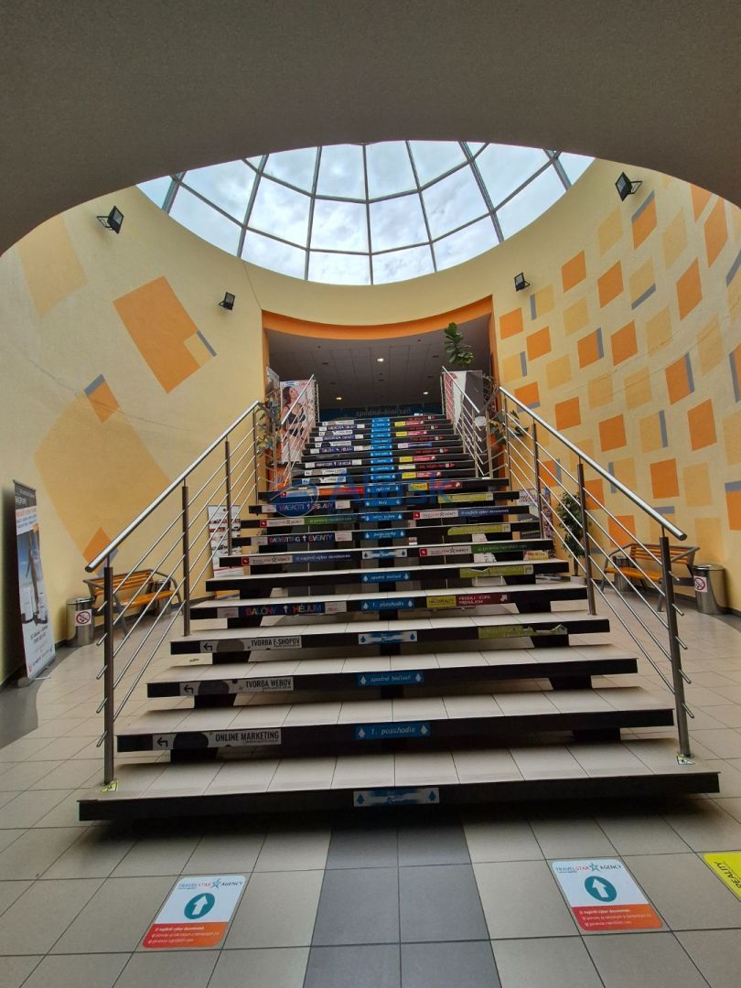 Obchodné priestory pre Vaše podnikanie na predaj v centre Ga - 4