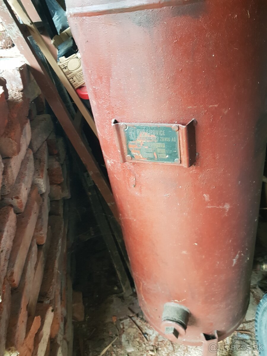 na predaj 125 litrovú tlaková nádrž - 4