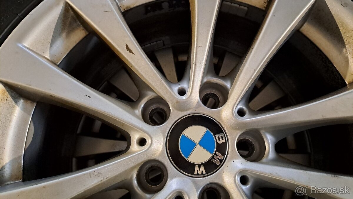 Predám zimný set B.M.W 17"-5x120+225/55r17 Pirelli - 4
