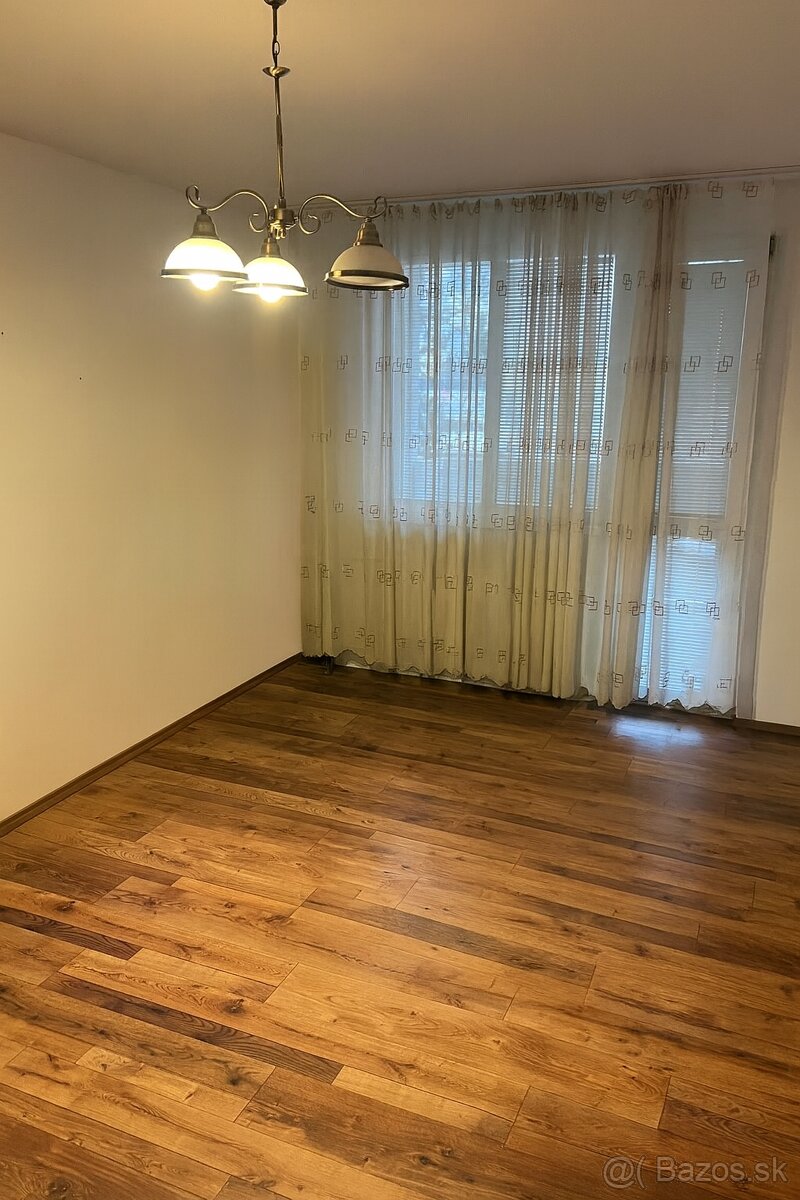 2 Izbovy byt na Hlinách - 4