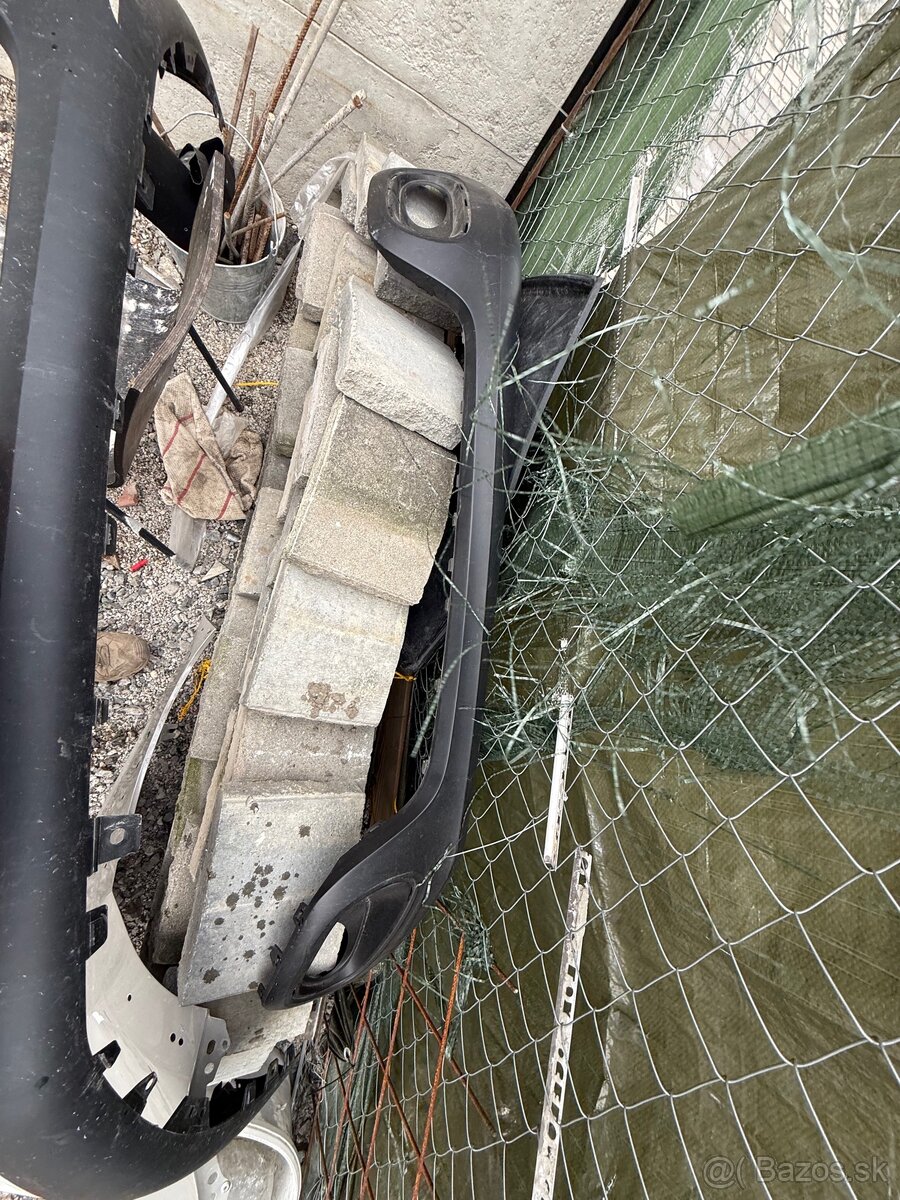 Svetlo a podnárazník Citroën c3 2020 - 4