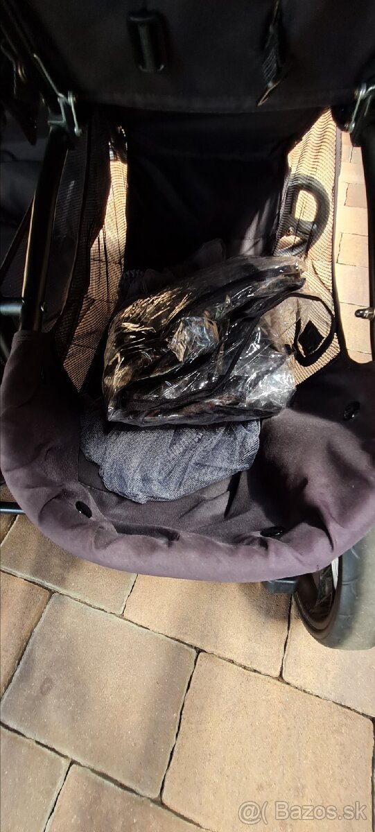 Sportový kočík pre dvojicky - 4